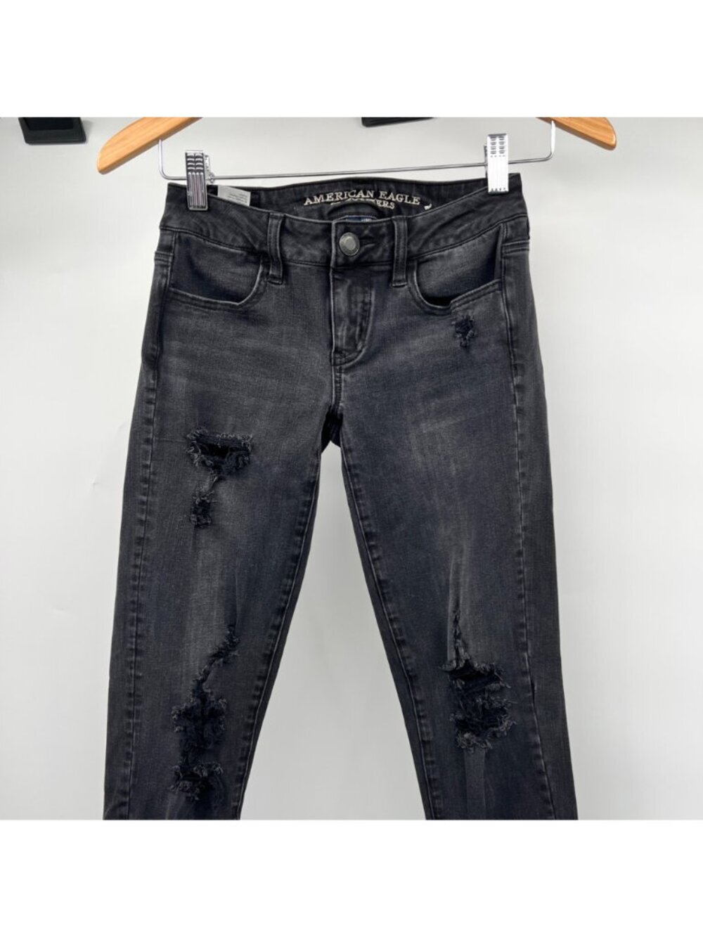 American Eagle Womens Super Low Jeggings Distressed Gray Size 0 - Picture 2 of 8